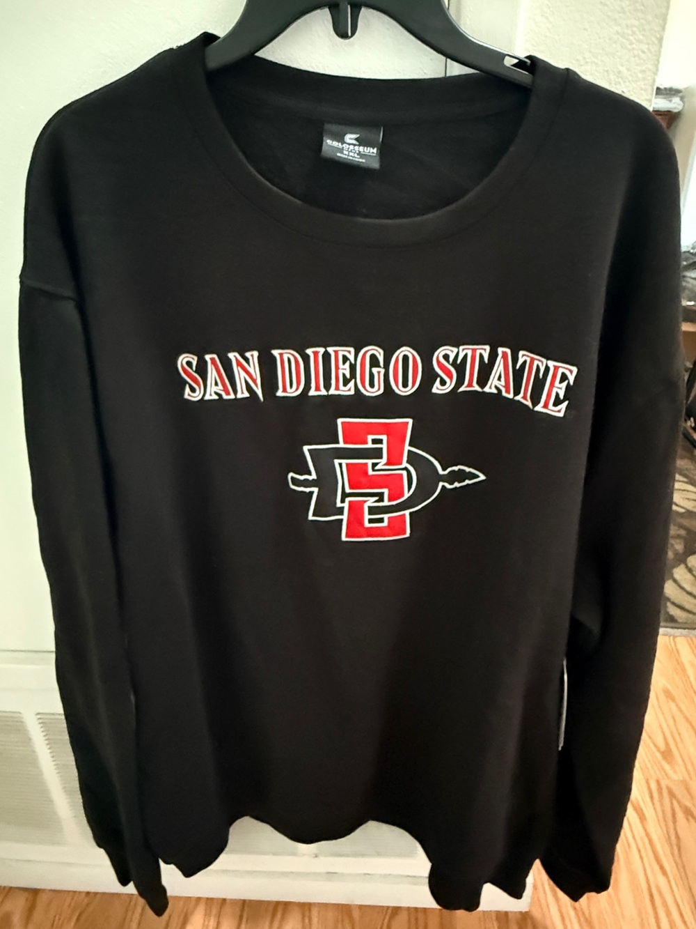 Colosseum Men's San Diego State SDSU Black Crewneck Sweatshirt Size XXL